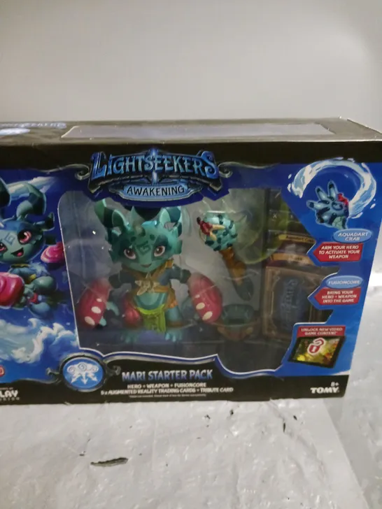 LIGHTSEEKERS AWAKENING MARI STARTER PACK