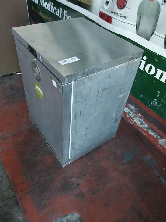 OSBORNE 161E UNDER COUNTER CATERING FRIDGE 