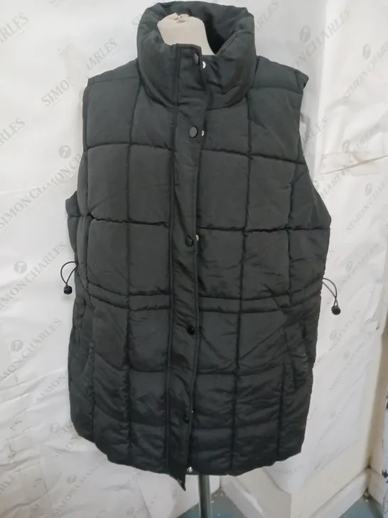 YOURS PADDED GILET BLACK SIZE 20