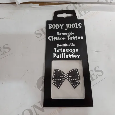 APPROXIMATELY 300 BODY JOOLS IN GLITTER BOW DESIGN