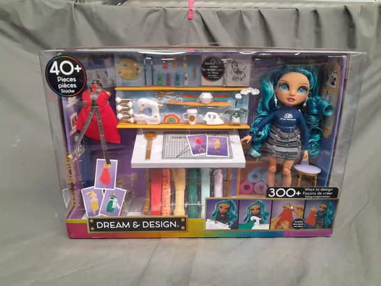 BOXED RAINBOW HIGH DREAM & DESIGN SET