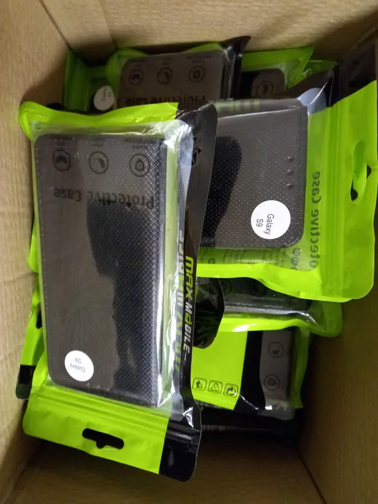 BOX OF APPROXIMATELY 15 MAX MOBILE SAMSUNG GALAXY S9 PROTECTIVE PHONE CASES 