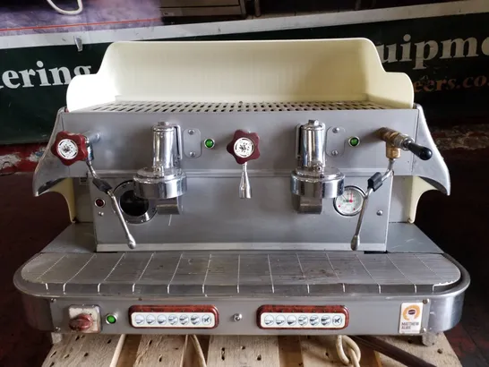 ELEKTRA BARLUME 2 GROUP AUTO ESPRESSO MACHINE