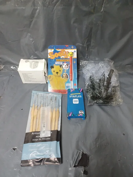 BOX OF APPROXIMATELY 20 ASSORTED HOUSEHOLD ITEMS TO INCLUDE LIGHTING, PLUG SOCKET AND PAINTBRUSHES