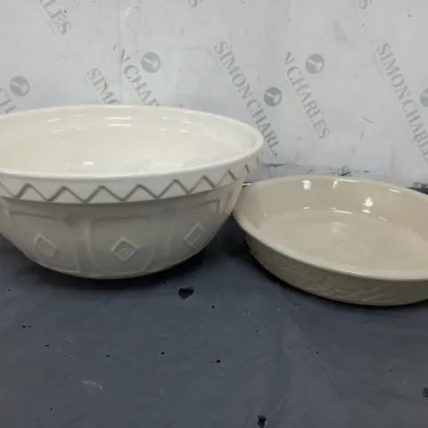 PAIR OF MASON CASH PRODUCTS TO INCLUDE 29CM MIXING BOWL & IN THE FOREST 26cm PIE DISH - COLLECTION ONLY