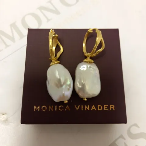 MONICA VINADER KESHI PEARL LARGE HOOP EARRINGS, GOLD/WHITE