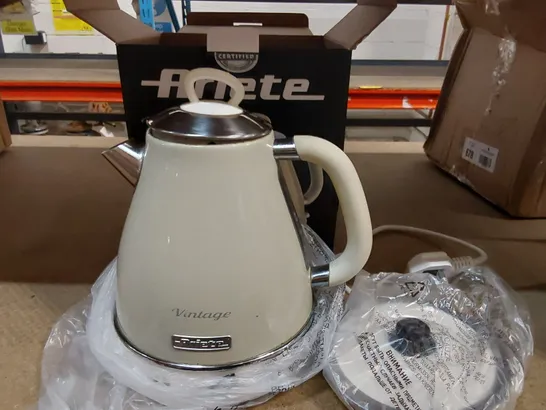 BOXED ARIETE 1.7L STAINLESS STEEL ELECTRIC VINTAGE STYLE KETTLE (1 BOX)