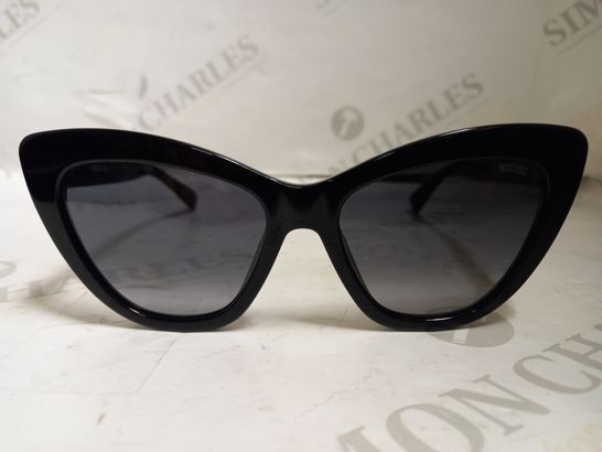 MOSCHINO STYLE CAT EYE SUNGLASSES