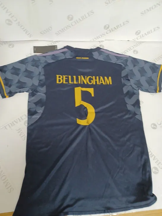 REAL MADRID FC AWAY SHIRT WITH BELLINGHAM 5 SIZE 28