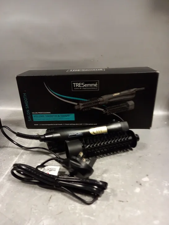 BOXED TRESEMME SALON PROFESSIONAL VOLUME & SHAPE BRUSH 