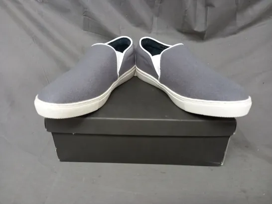 BOXED PAIR OF NEWNEU TOKYO SLIP-ON SHOES IN GREY EU SIZE 36.5