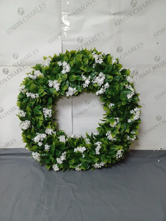 GARDEN REFLECTIONS PRE LIT FAUX FLORAL CREPE MYRTLE WREATH DECOR