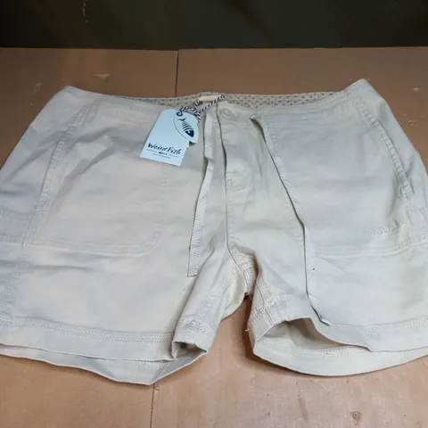 WEIRD FISH WILLOUGHBY ORGANIC SUMMER SHORTS SIZE 16