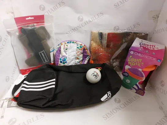 BOX OF APPROX 10 HOUSEHOLD ITEMS TO INCLUDE ADIDAS BOOT BAG, CHILLFACTOR SLUSHEE MAKER AND REUSEABLE SHOPPING BAG