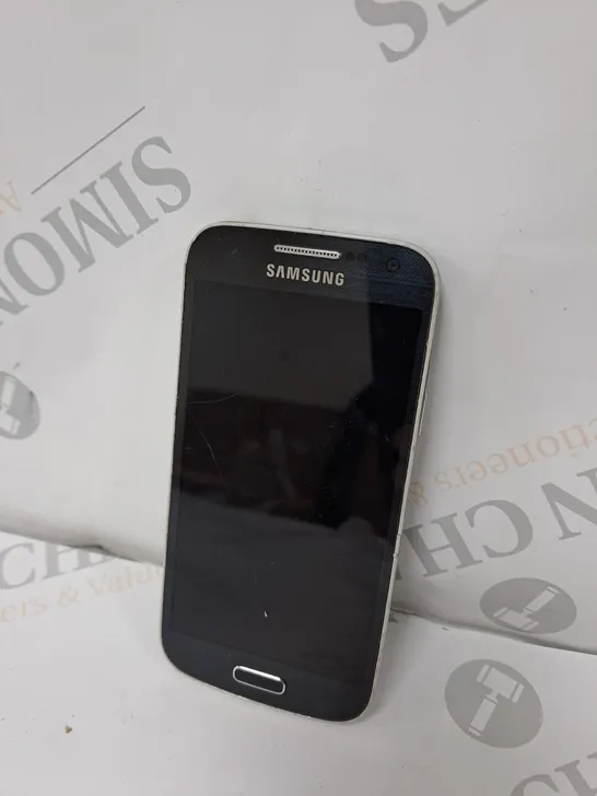 SAMSUNG GALAXY S4 SMARTPHONE