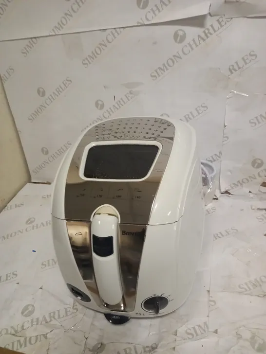 BREVILLE EASY CLEAN DIGITAL FRYER 