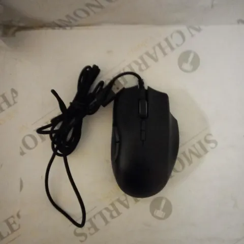 RAZER NAGA TRINITY GAMING MOUSE