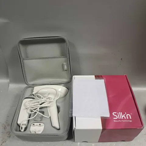 BOXED SILK'N MOTION PERMANENT HAIR REDUCTION DEVICE IN WHITE