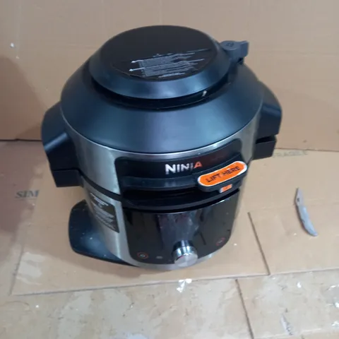 NINJA FOODI SMARTLID MULTI COOKER