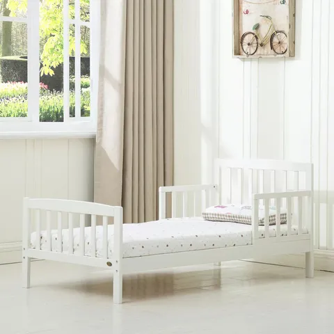 BOXED JOSHUA COT/TODDLER BED 70 x 140cm