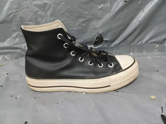 CONVERSE WOMENS LEATHER LIFT HI TOP TRAINERS - BLACK