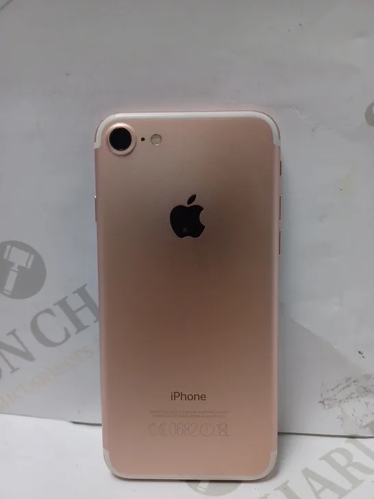 APPLE IPHONE 7 IN ROSE GOLD