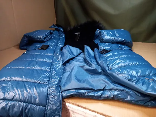 SIMPLY BE TEAL/BLACK BORG LINED PADDED COAT - SIZE 24