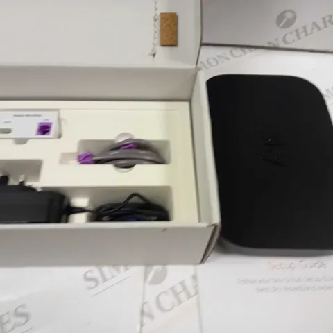 BOXED SKY Q HUB HOME ROUTER