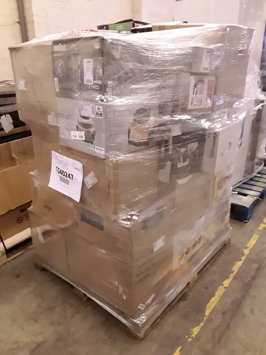 PALLET OF APPROXIMATELY 32 UNPROCESSED RAW RETURN HOUSEHOLD AND ELECTRICAL GOODS TO INCLUDE;