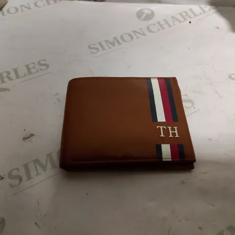 TOMMY LEATHER EFFECT WALLET - BROWN