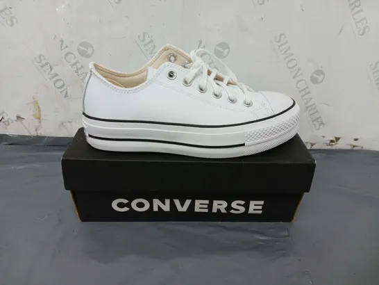 BOXED PAIR OF WOMANS CONVERSE ALL STAR WHITE LEATHER SHOES SIZE 5 