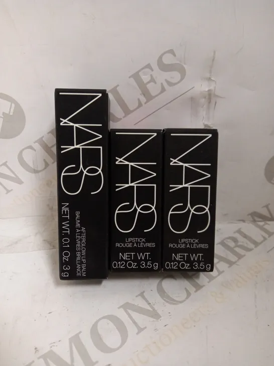 LOT OF 3 ASSORTED NARS PRODUCTS TO INCLUDE AFTERGLOW LIP BALM - WICKED WAYS, SATIN LIPSTICK - JUNGLE RED & AFGHAN RED 