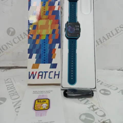 BOXED KIDS SMART WATCH COLOUR GREEN 