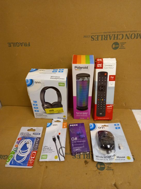 LOT OF APPROXIMATELY 20 ELECTRICAL PRODUCTS TO INCLUDE BLUETOOTH PARTY SPEAKER, CHARGING CABLES, MICE ETC