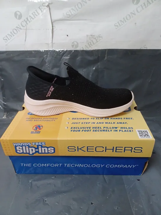 SKECHERS SLIP-INS TRAINERS BLACK GLITTER SIZE 7