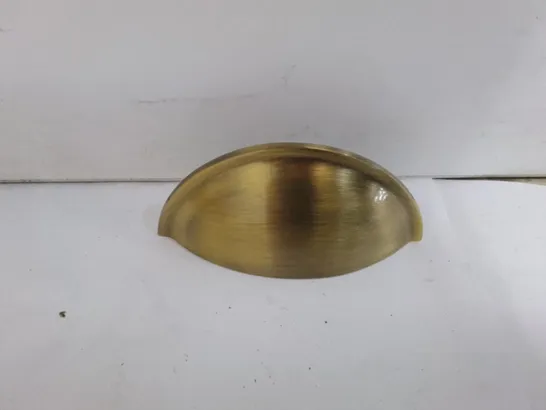 5.7CM CENTRE CUP DRAWER PULL 