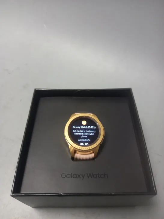 SAMSUNG GALAXY SMART WATCH - 42MM - SM-R810 - ROSE GOLD