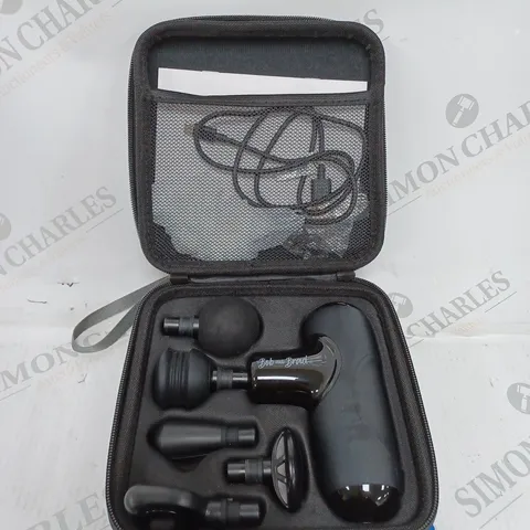 BOXED BOB AND BRAD Q2 MINI MASSAGE GUN