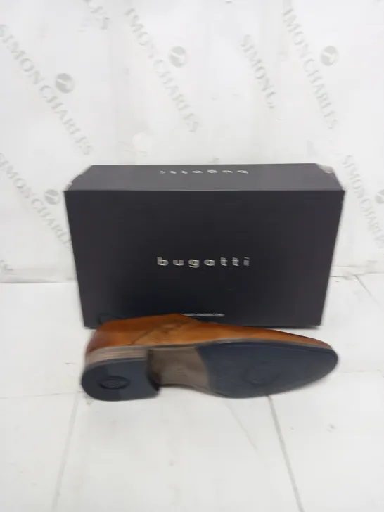 BOXED PAIR OF BUGATTI COGNAC UK 8 BROWN SUIT SHOES 