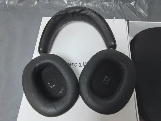 BOWERS & WILKINS PX-8 NOISE CANCELLING WIRELESS HEADPHONES