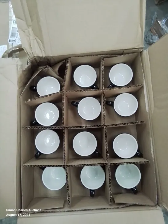 PALLET CONTAINING APPROXIMATELY 200 3OZ COFFEE CUPS AND 120 12OZ COFFEE CUPS