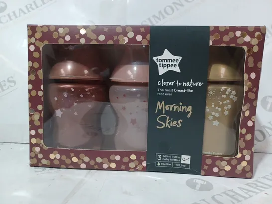 BOXED TOMMEE TIPPEE CLOSER TO NATURE MORNING SKIES BOTTLE SET