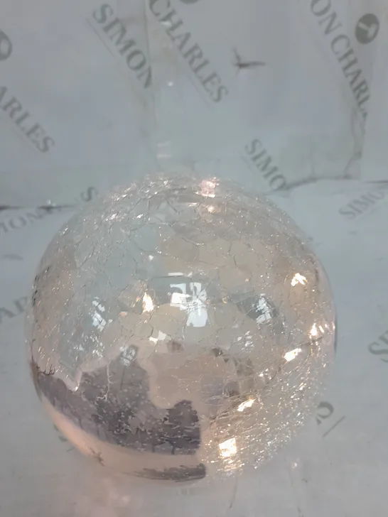 BOXED GALSS GLOBE WITH LED LIGHTING 