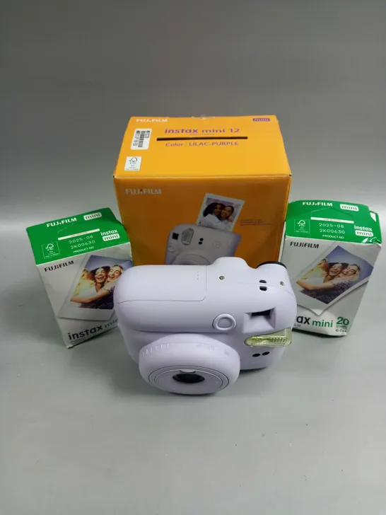 BOXED FUJIFILM INSTAX MINI 12 INSTANT CAMERA  RRP £109.99