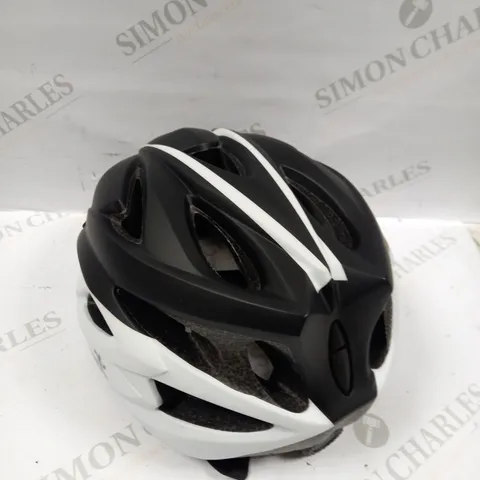 APARK WHITE/BLACK ADULTS BICYCLE HELMET 