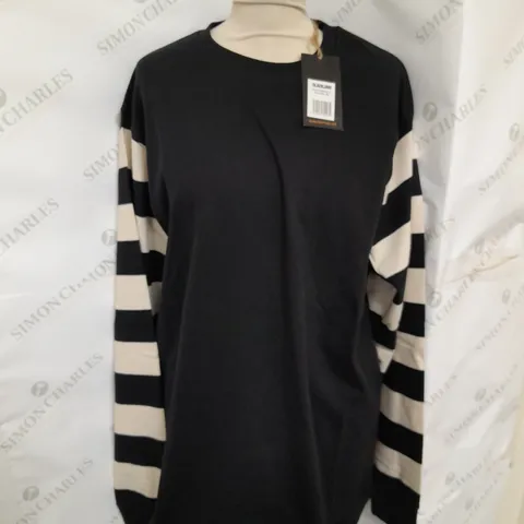 SLACKJAW APPARELL STRIPED SLEEVE THIN SWEATSHIRT IN BLACK AND WHITE SIZE XL