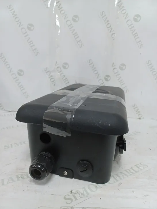 EUROPEAN STANDARD AC POWER SUPPLY SOCKET 5-CORE 32A