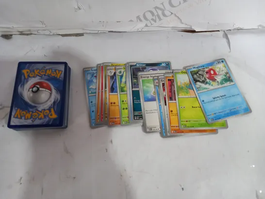 BOX OF APPROX 30 COLLECTABLE POKEMON TRADING CARDS