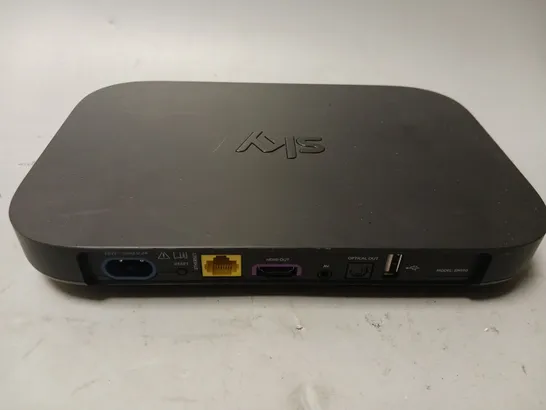 SKY Q MINI BOX (EM150)