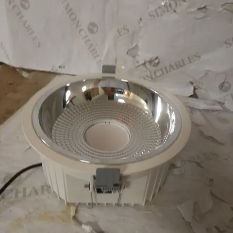 BRAND NEW GUZZINI REFLEX LED 27W RECESSED SPOOTLIGHT ROUN